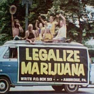 http://www.theweedblog.com/wp-content/uploads//legalize1.jpg